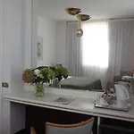 Hotel Starhotels Cristallo Palace 4*