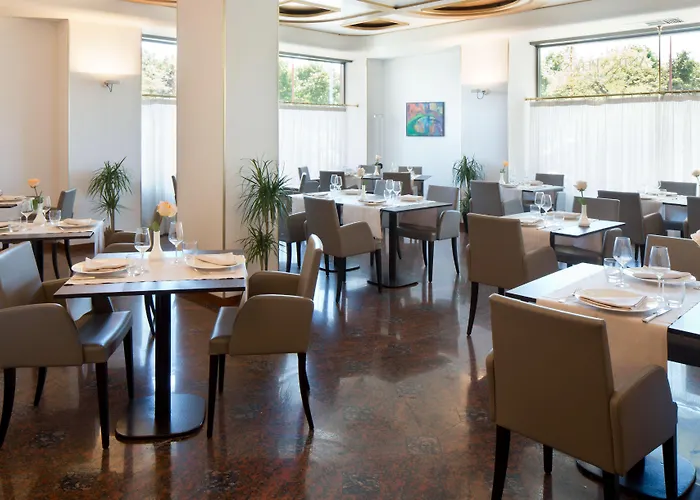 Starhotels Cristallo Palace Hotel