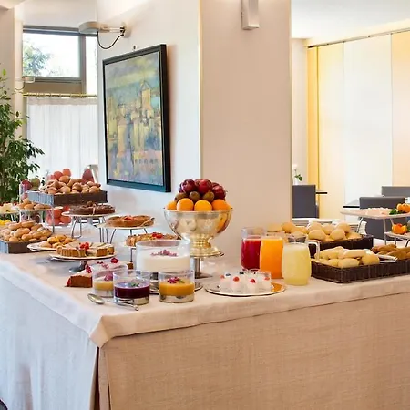 Hotel Starhotels Cristallo Palace 4*