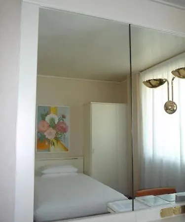 Starhotels Cristallo Palace Готель Бергамо