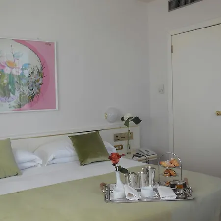 Starhotels Cristallo Palace 4* Бергамо