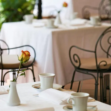 Starhotels Cristallo Palace Готель