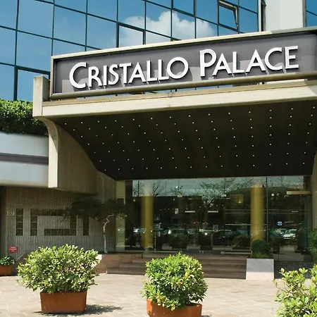 Готель Starhotels Cristallo Palace 4*