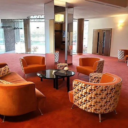 Starhotels Cristallo Palace