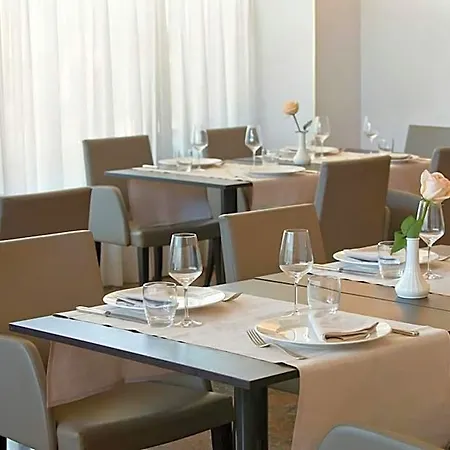 Starhotels Cristallo Palace Hotel 4*