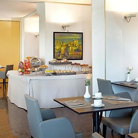 Starhotels Cristallo Palace Hotel 4*