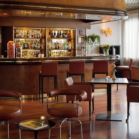 Ξενοδοχείο Starhotels Cristallo Palace 4*