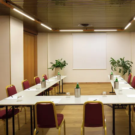 Starhotels Cristallo Palace 4*