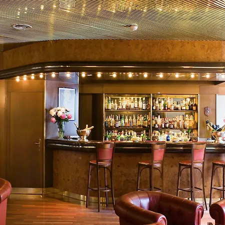 Starhotels Cristallo Palace Готель Бергамо