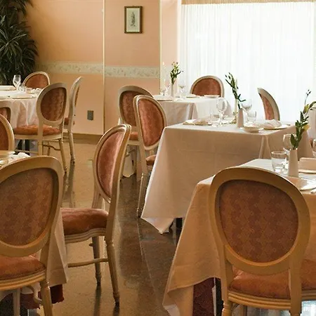 Hotel Starhotels Cristallo Palace