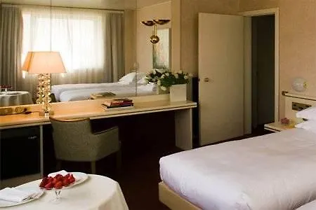 スターホテル クリスタッロ パレス 4*