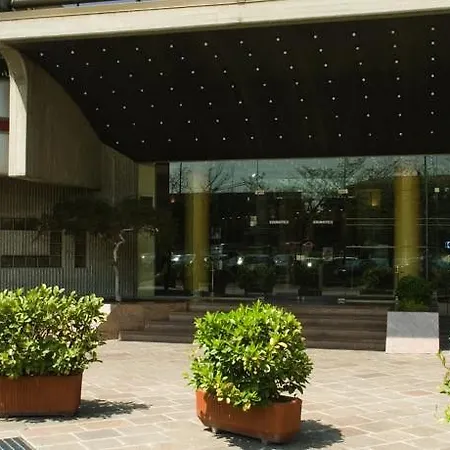 Starhotels Cristallo Palace